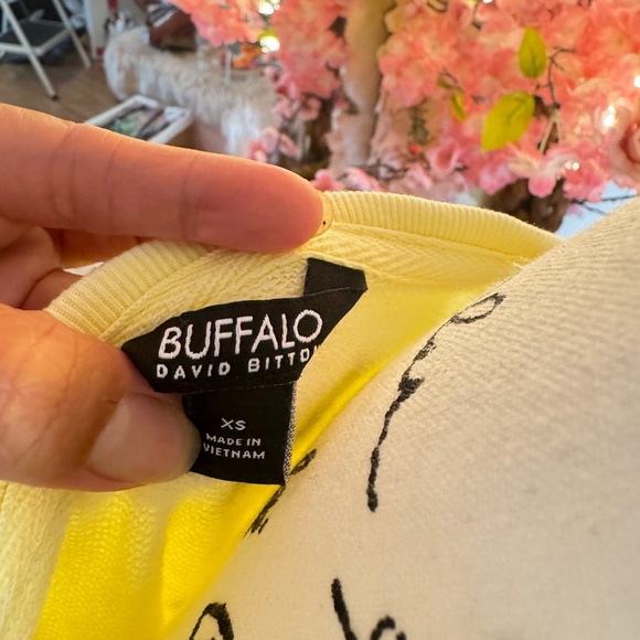 Sweater - Picture 2 of 5